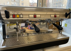 Кофемашина Nuova Simonelli Appia II 2 Gr S б/у